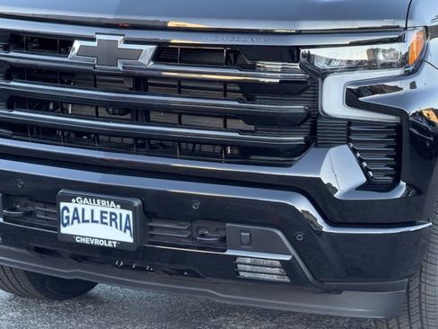 New 2026 Chevrolet Silverado 1500 High Country w/ High Country Premium Package image 7