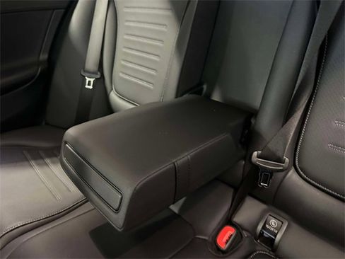 Certified 2023 Mercedes-Benz C 300 4MATIC Sedan image 19