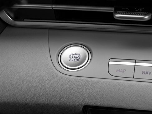 New 2026 Hyundai Elantra Limited FWD image 34