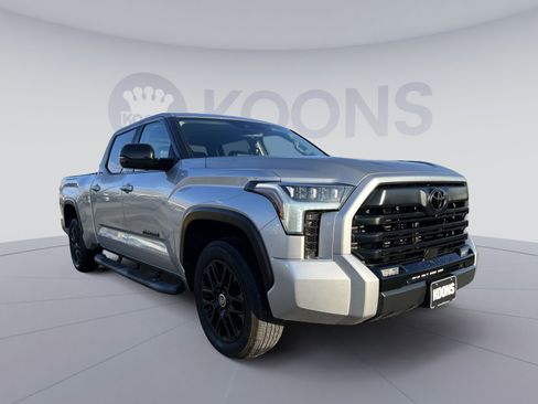 Used 2024 Toyota Tundra Limited image 10