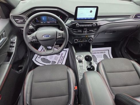 Used 2024 Ford Escape ST-Line w/ Equipment Group 301A FWD image 9