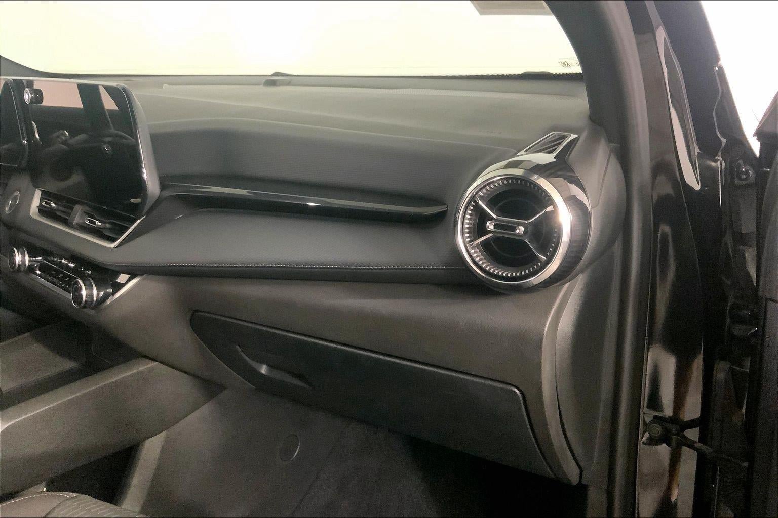Used 2025 Chevrolet Equinox LT FWD image 16