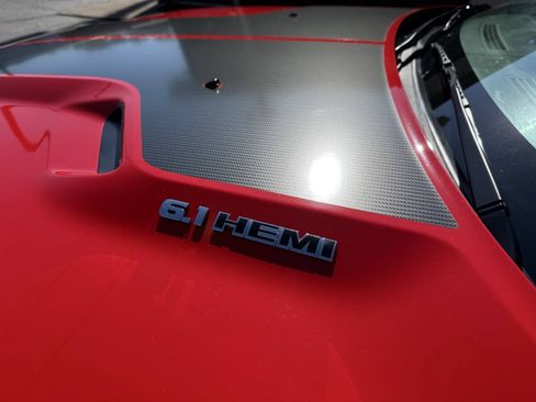 Used 2009 Dodge Challenger SRT8 w/ SRT Option Group II RWD image 25