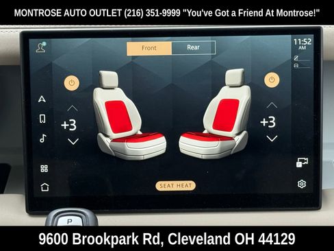 Used 2024 Land Rover Defender 130 S image 24