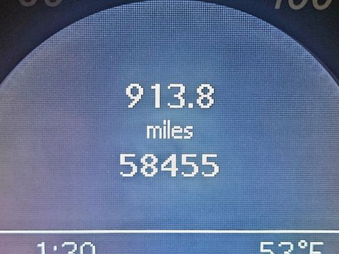 Used 2010 Mercedes-Benz C 300 4MATIC Sedan image 18