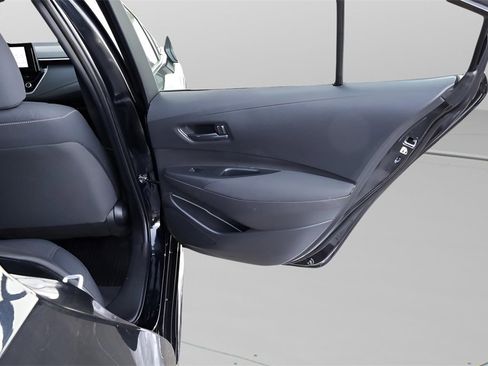 Certified 2023 Toyota Corolla LE image 35