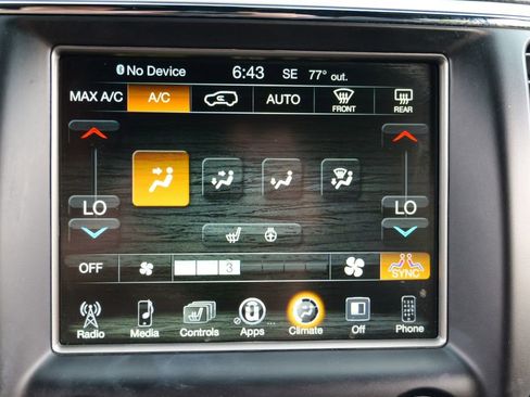 Used 2017 Jeep Grand Cherokee Altitude AWD/4WD image 57
