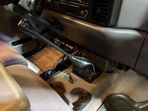 Used 1997 Dodge Ram 3500 Truck 4x4 Club Cab image 42