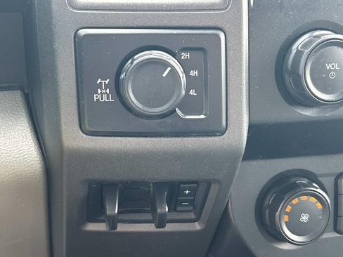 Used 2020 Ford F250 XL w/ Power Equipment Group AWD/4WD image 37