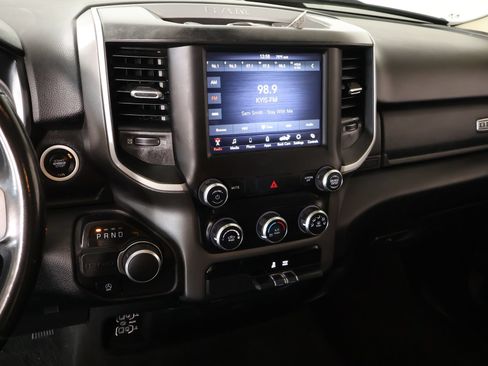 Used 2020 RAM 1500 Big Horn RWD image 5