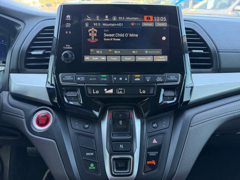 Used 2019 Honda Odyssey EX-L image 12