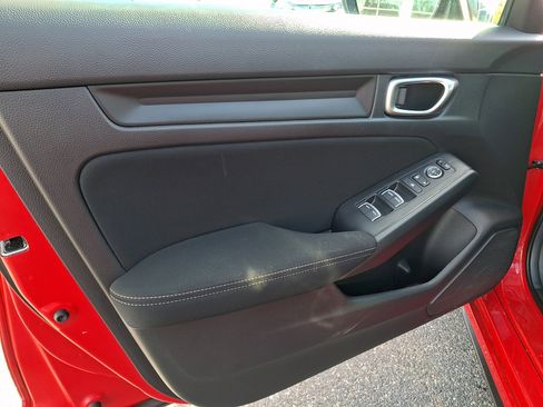 Used 2024 Honda Civic Sport image 12