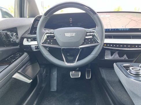 New 2025 Cadillac Optiq Sport 1 image 14