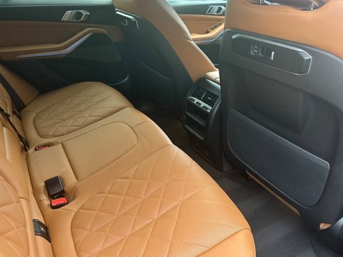 Used 2025 BMW X5 xDrive40i image 32