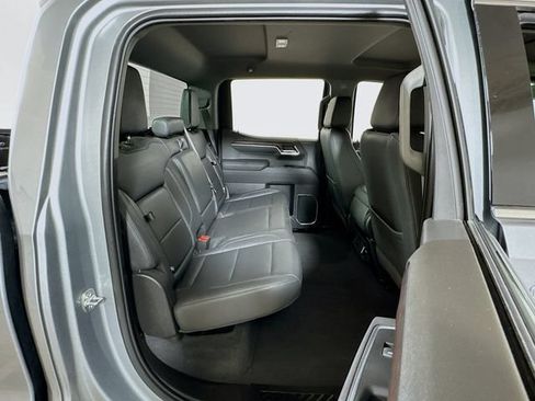 Used 2026 GMC Sierra 1500 SLT RWD image 25