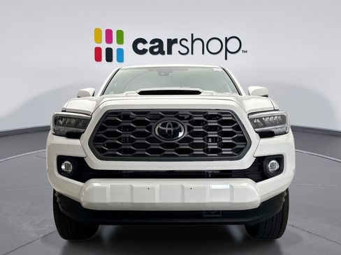 Used 2023 Toyota Tacoma TRD Sport image 8