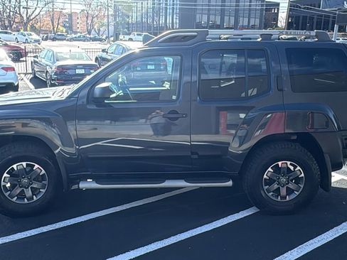 Used 2015 Nissan Xterra PRO-4X image 6