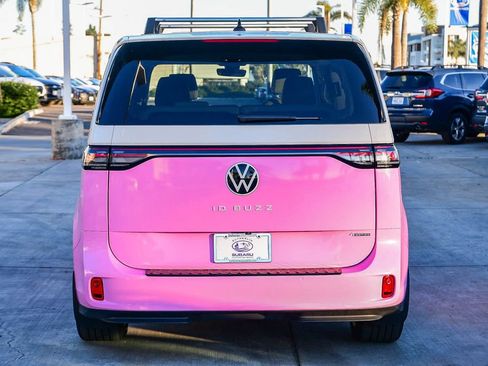 Used 2025 Volkswagen ID. Buzz 1st Edition image 6