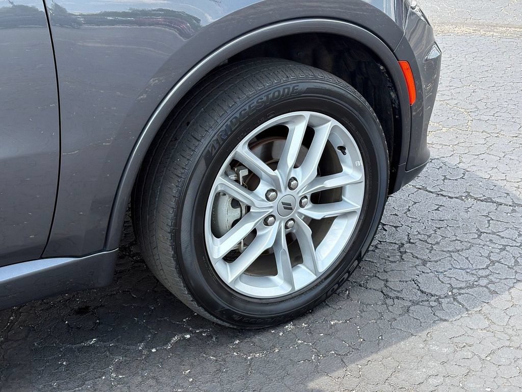 Used 2024 Dodge Durango GT AWD/4WD image 9