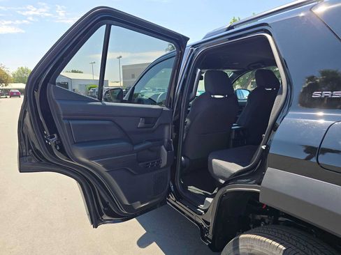 Certified 2026 Toyota 4Runner SR5 AWD/4WD image 18