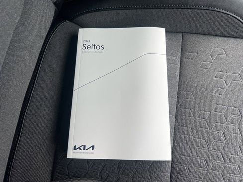 Certified 2024 Kia Seltos S FWD image 24