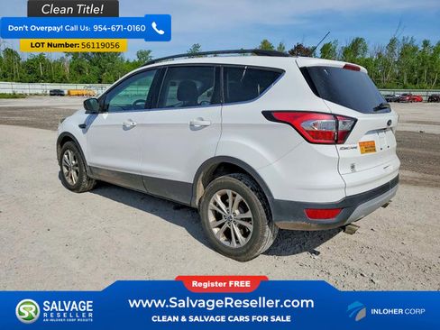 Used 2017 Ford Escape SE w/ Equipment Group 201A AWD/4WD image 3