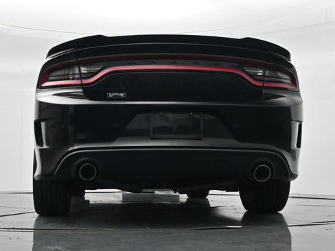 Used 2022 Dodge Charger R/T w/ Blacktop Package RWD image 28