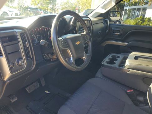 Used 2018 Chevrolet Silverado 1500 LT image 14