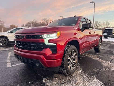 Used 2022 Chevrolet Silverado 1500 RST image 7