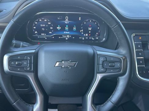Used 2023 Chevrolet Tahoe Z71 w/ Luxury Package AWD/4WD image 10