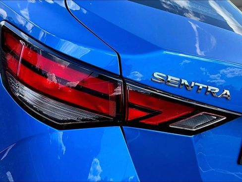 Used 2024 Nissan Sentra SV FWD image 23