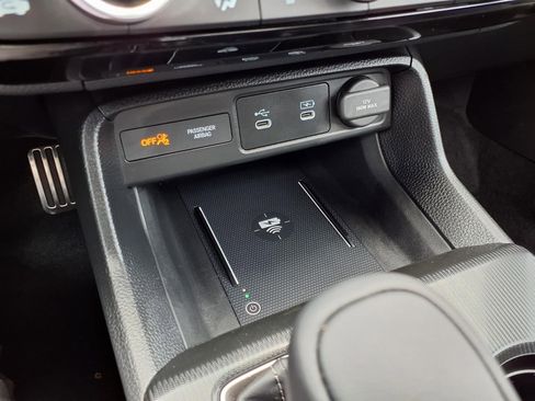 Used 2025 Honda Civic Sport image 13