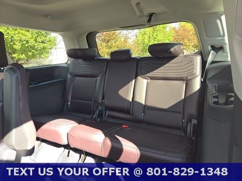 New 2025 Ford Expedition Platinum w/ Platinum Ultimate Package AWD/4WD image 38