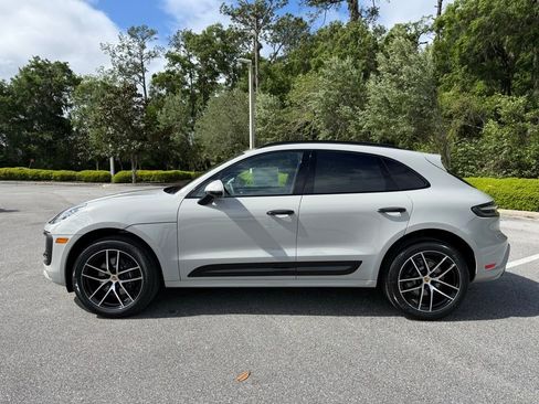 New 2026 Porsche Macan image 2