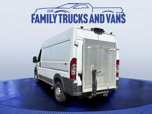 Used 2018 RAM ProMaster 1500 FWD image 3