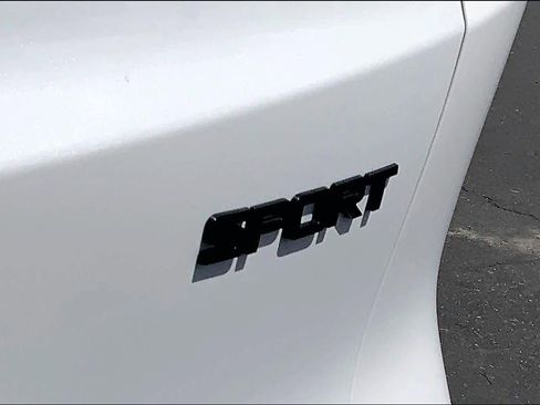 Used 2023 Honda CR-V Sport image 9