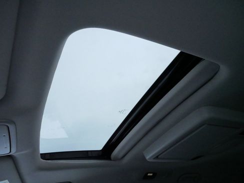 Certified 2026 Honda Odyssey Elite image 34