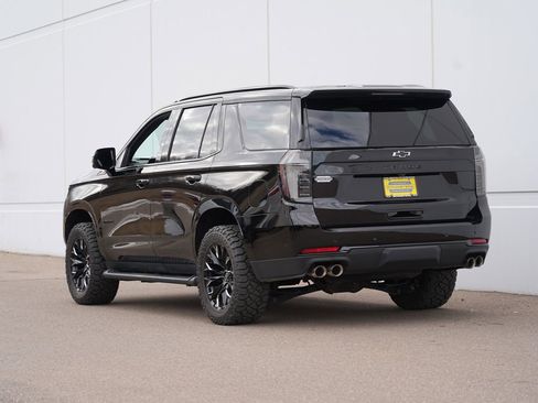 Used 2025 Chevrolet Tahoe Z71 w/ Comfort Package image 5