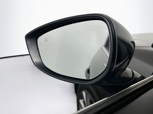 Used 2023 MAZDA CX-30 AWD 2.5 S w/ Select Package image 16
