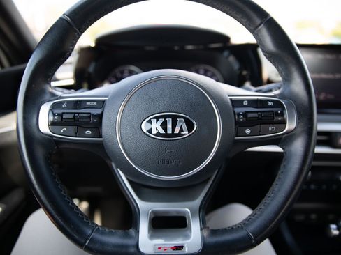 Used 2021 Kia K5 GT-Line FWD image 11