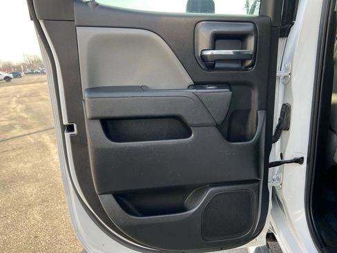 Used 2016 Chevrolet Silverado 2500 W/T image 16