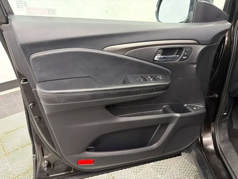 Used 2019 Honda Passport EX-L image 11