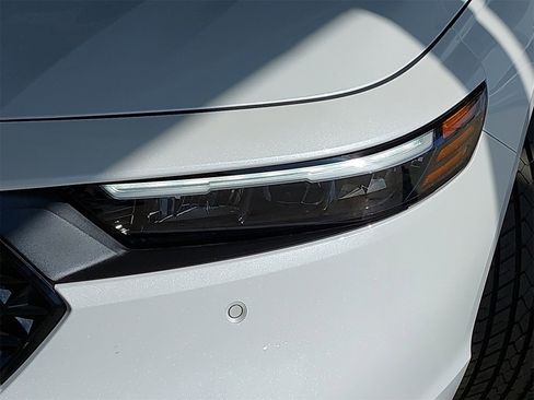 Used 2024 Honda Accord Touring image 31