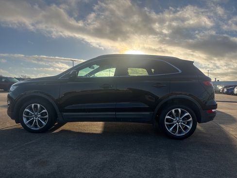 Used 2019 Lincoln MKC Select w/ Select Plus Package image 4