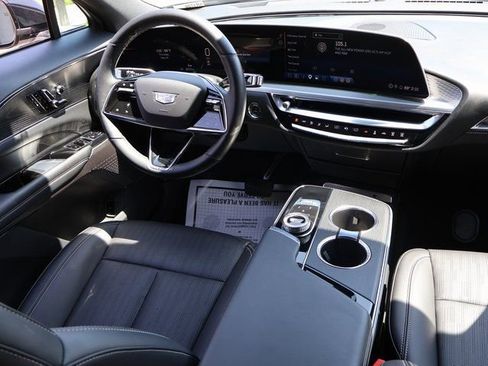 Certified 2024 Cadillac Lyriq Luxury RWD image 13