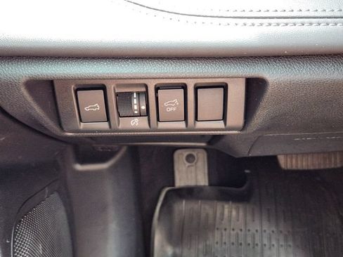 Used 2025 Subaru Outback Limited XT AWD/4WD image 23