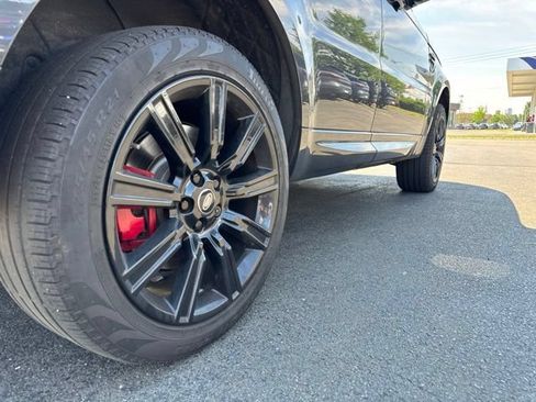 Used 2018 Land Rover Range Rover Sport HSE Dynamic AWD/4WD image 9