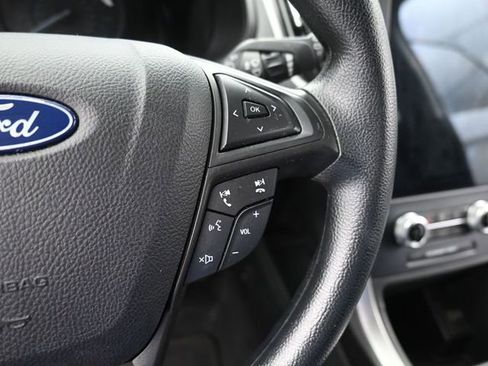 Used 2022 Ford Edge SE w/ Cargo Accessory Package image 32