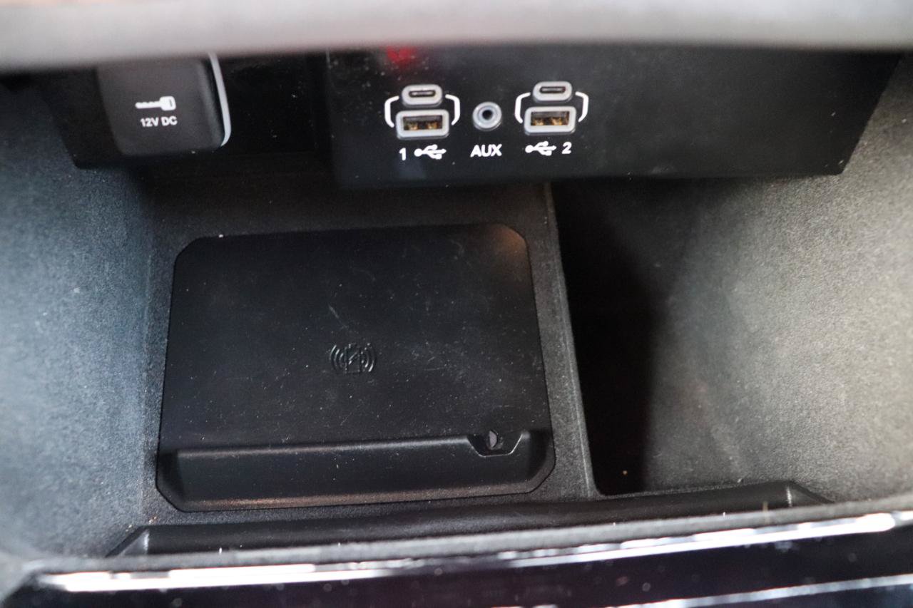 Used 2024 Jeep Wagoneer Series II AWD/4WD image 44