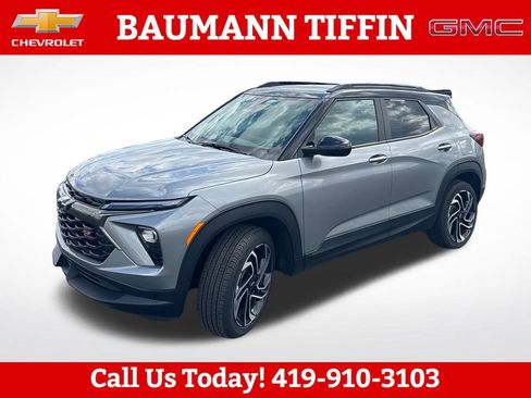 Used 2025 Chevrolet TrailBlazer RS w/ Convenience Package AWD/4WD image 7